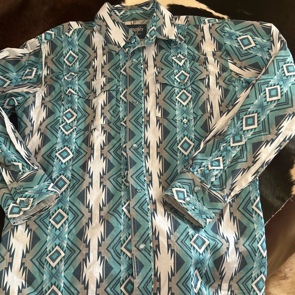 Wrangler boys Teal and White Patterned Shirt